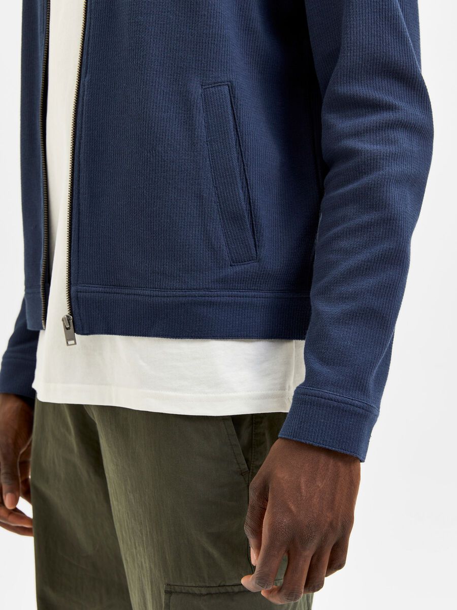 Jet Zip-up