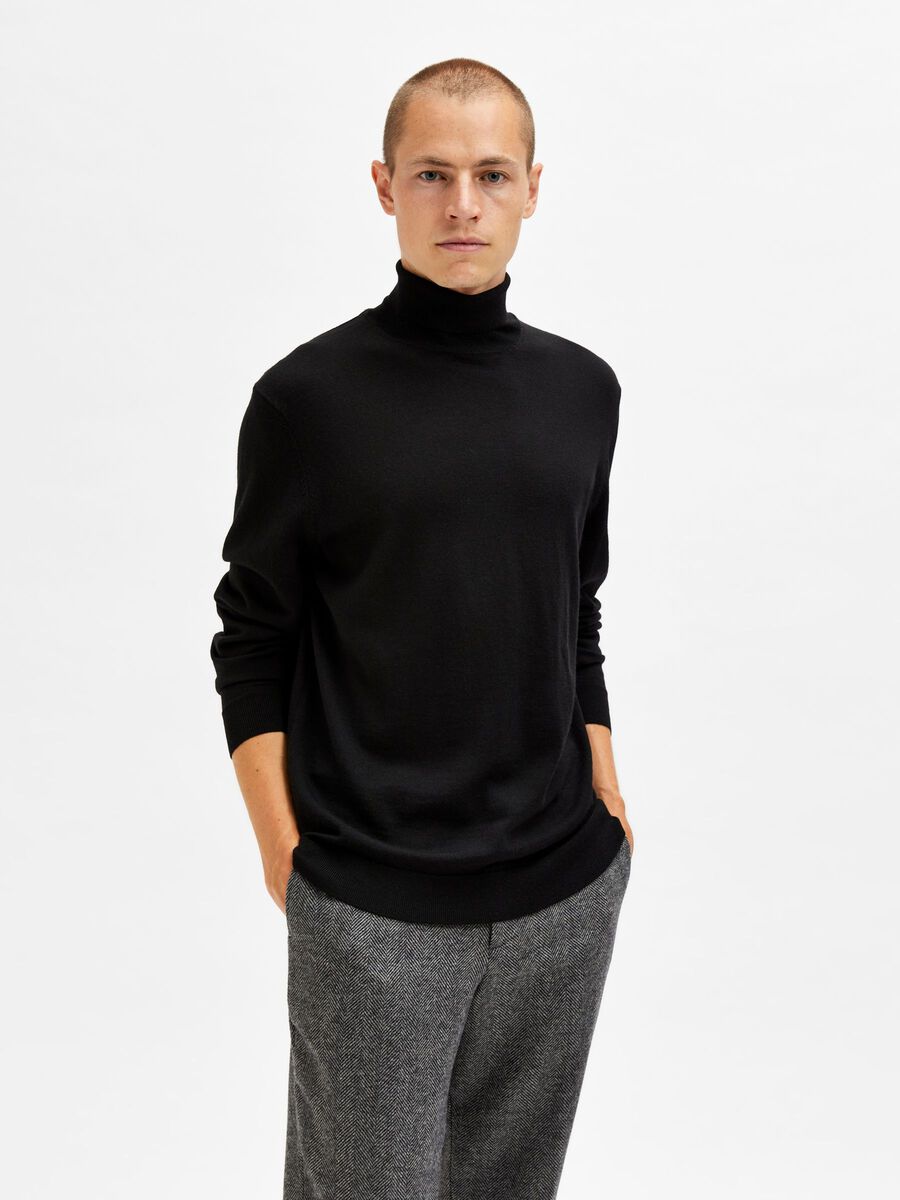 Merino Wool Turtleneck