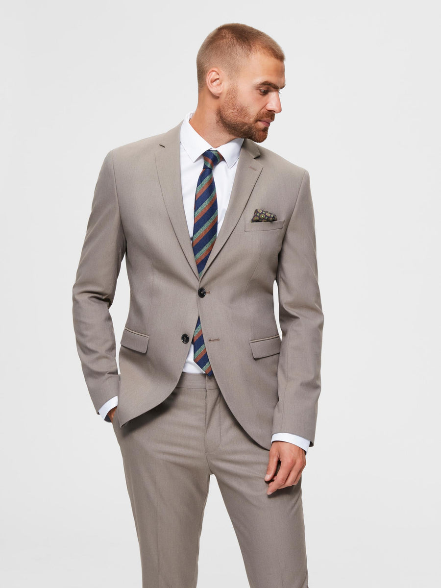 Sand Logan Suit